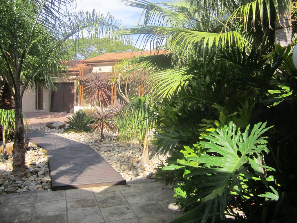 Ibhayi Guest Lodge - Lion Roars Hotels & Lodges. Порт Елизабет Екстериор снимка