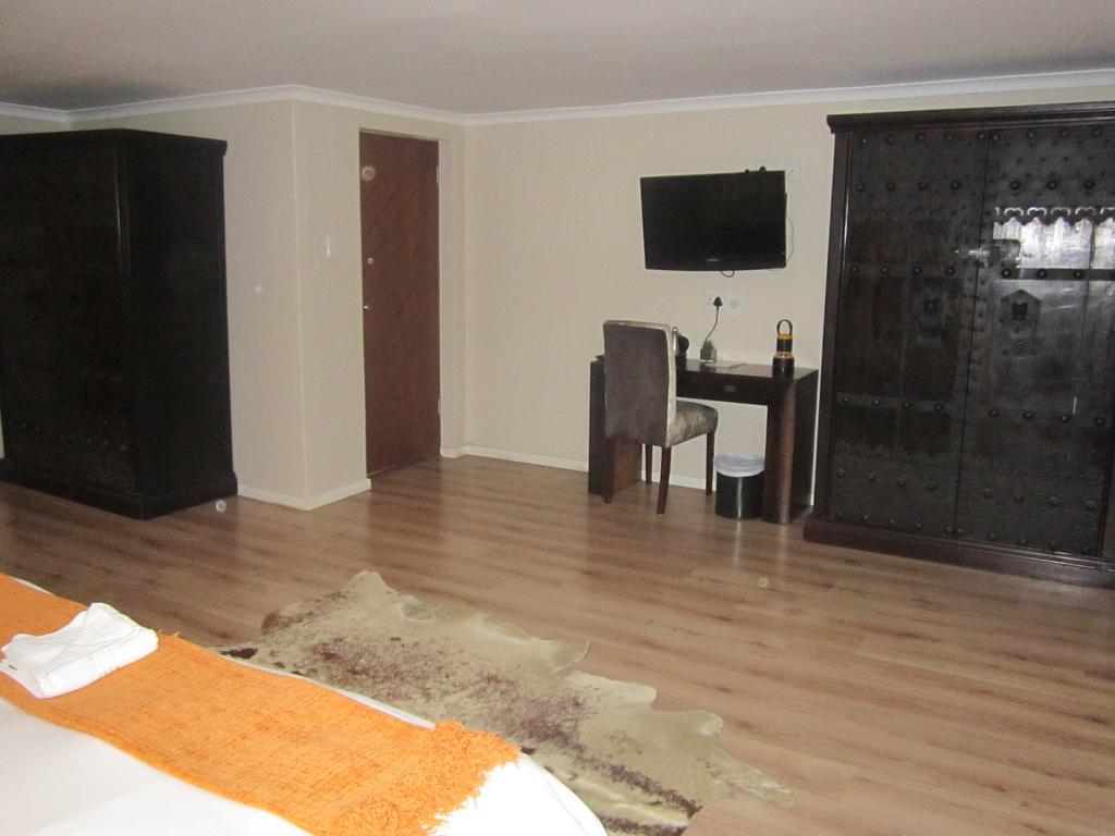 Ibhayi Guest Lodge - Lion Roars Hotels & Lodges. Порт Елизабет Екстериор снимка