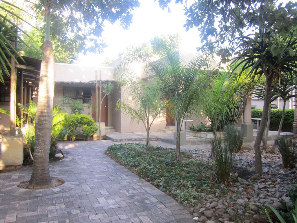Ibhayi Guest Lodge - Lion Roars Hotels & Lodges. Порт Елизабет Екстериор снимка