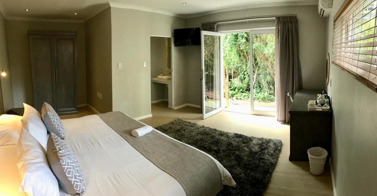 Ibhayi Guest Lodge - Lion Roars Hotels & Lodges. Порт Елизабет Екстериор снимка