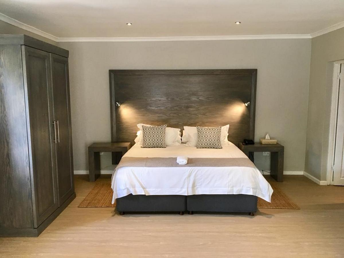 Ibhayi Guest Lodge - Lion Roars Hotels & Lodges. Порт Елизабет Екстериор снимка